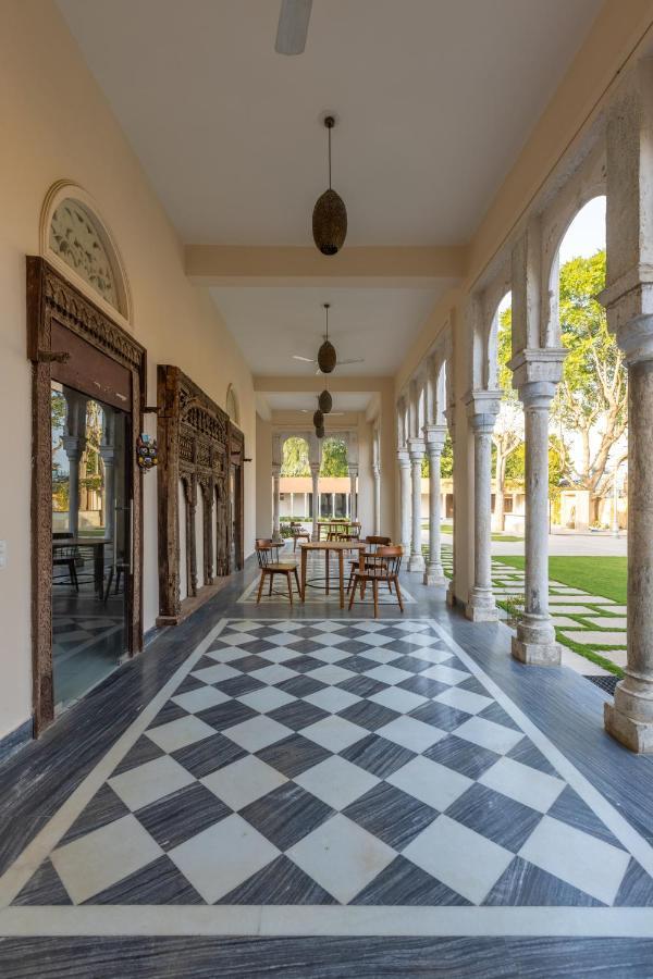Vivaana Culture Hotel Mandāwa Esterno foto