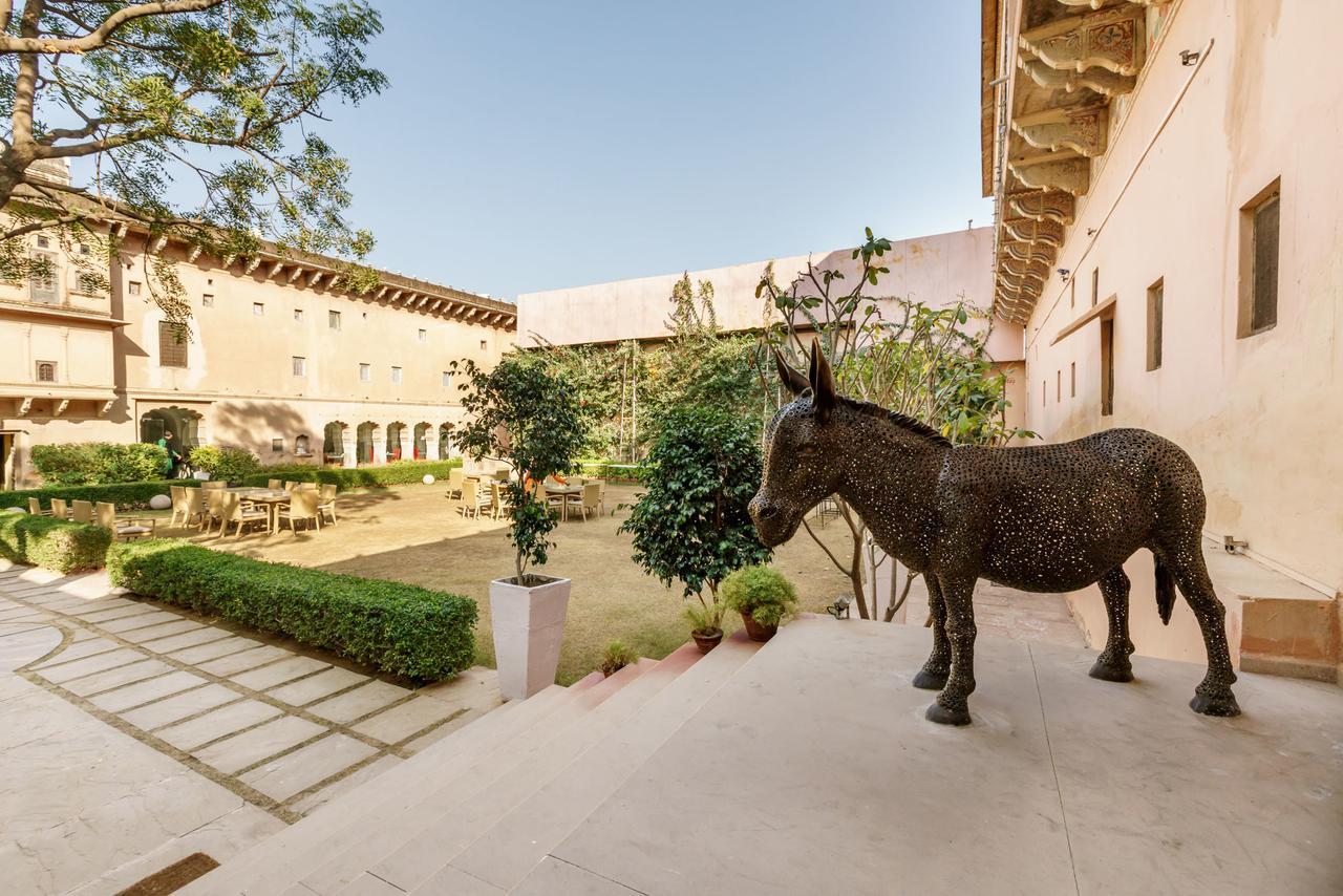 Vivaana Culture Hotel Mandāwa Esterno foto